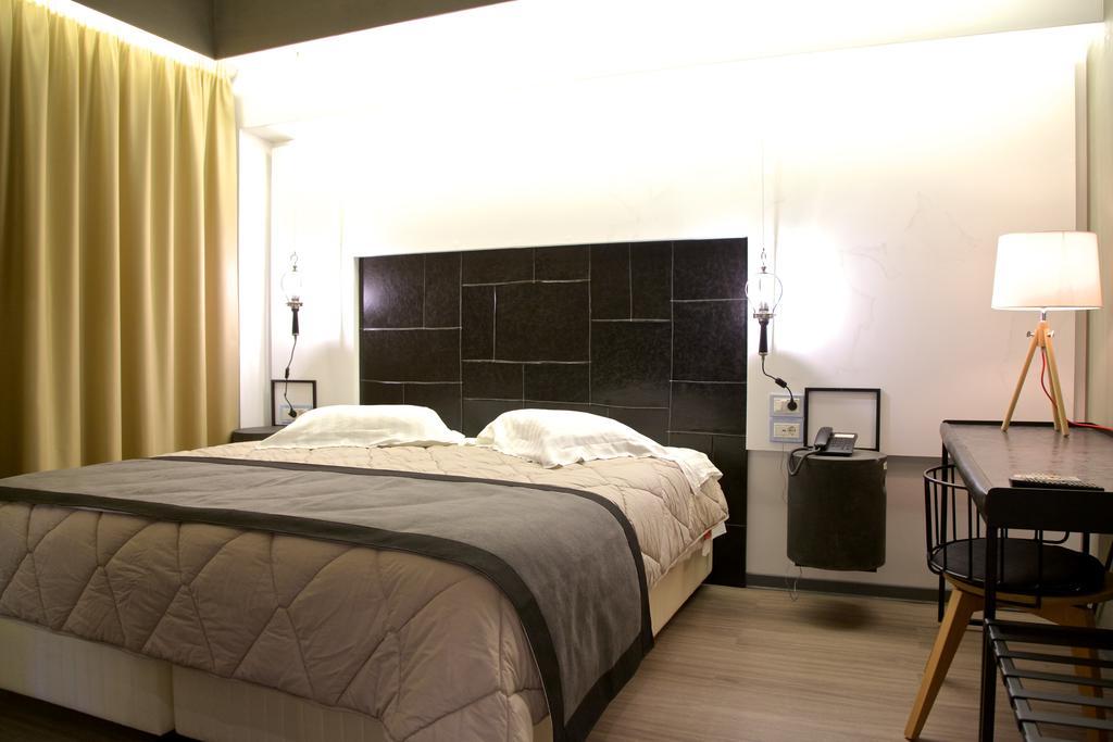 Adonis City Hotel Pátra Kültér fotó