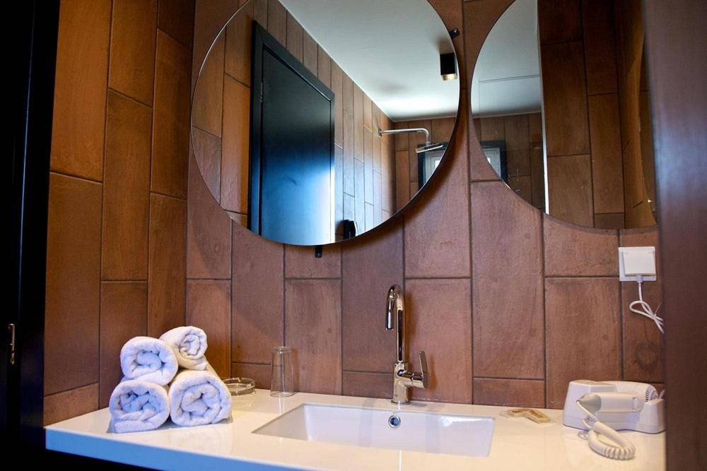 Adonis City Hotel Pátra Kültér fotó