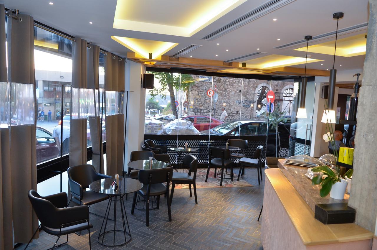 Adonis City Hotel Pátra Kültér fotó