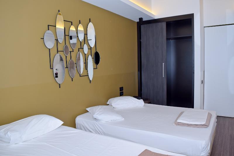 Adonis City Hotel Pátra Kültér fotó